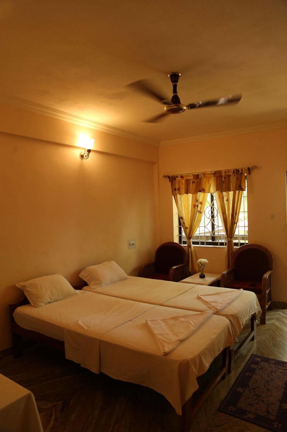 Sea View Resort Patnem Beach Esterno foto
