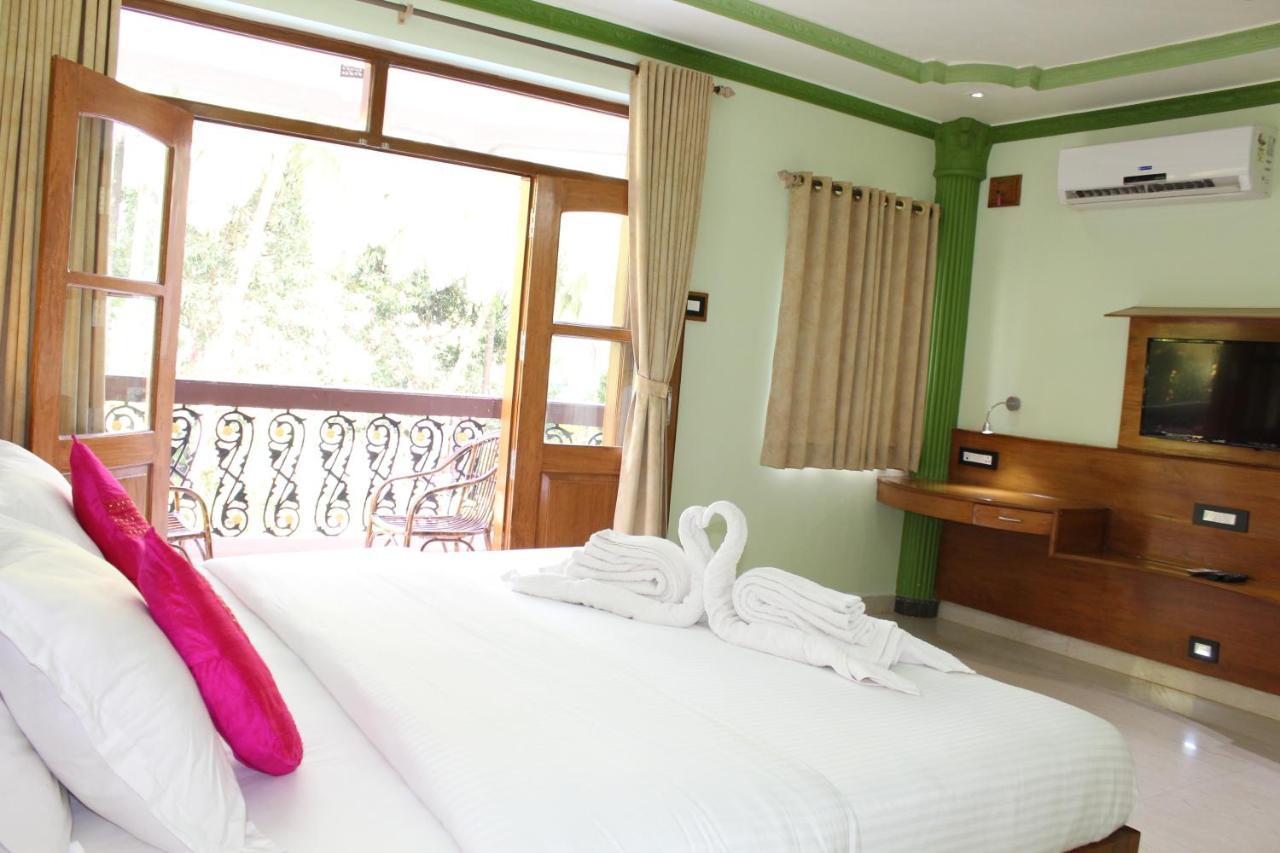 Sea View Resort Patnem Beach Esterno foto