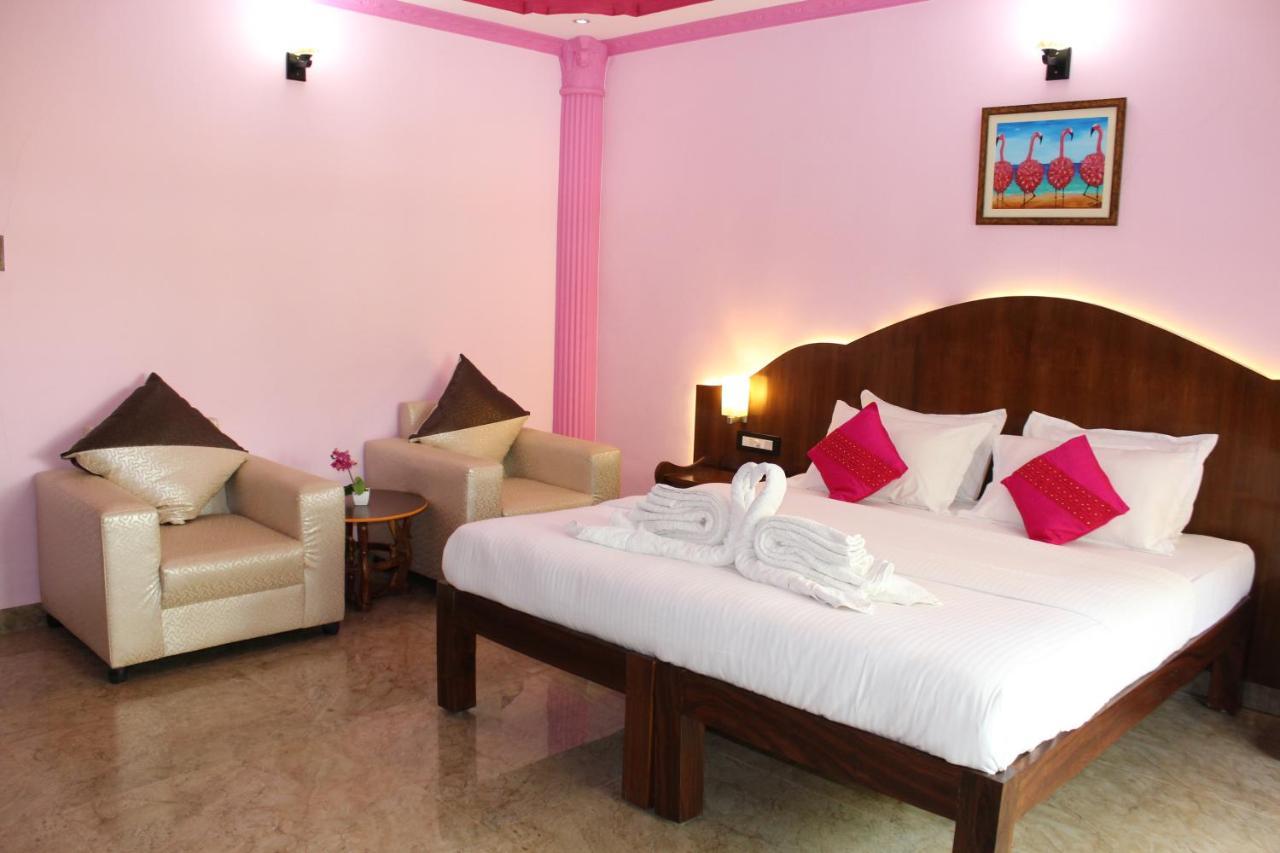 Sea View Resort Patnem Beach Esterno foto